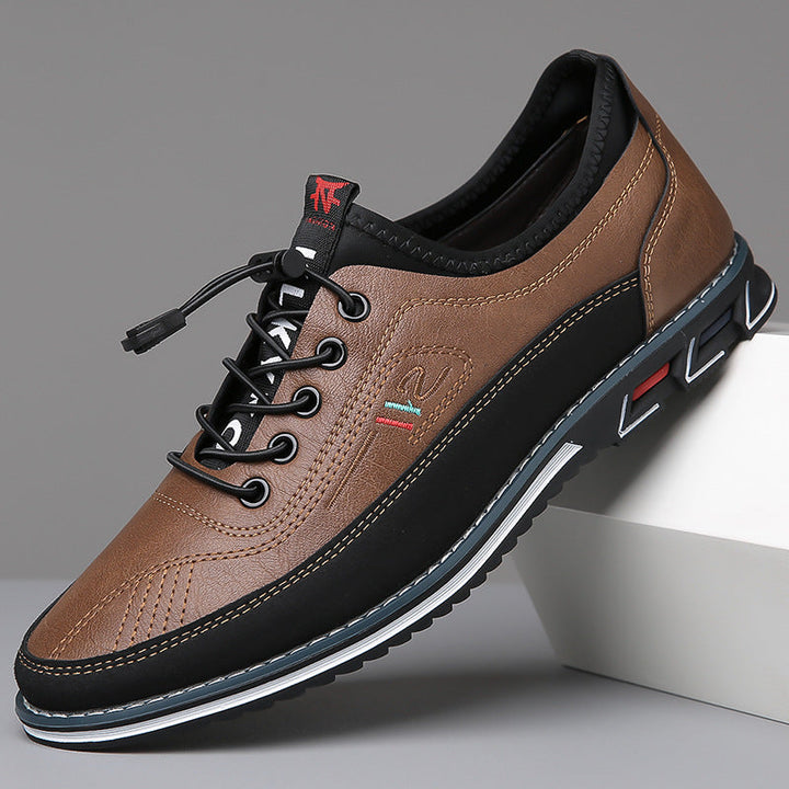 Karmelowe męskie buty Oxford, nowoczesny design, okrągły nosek, sznurowane. Eleganckie i wygodne na formalne okazje.
