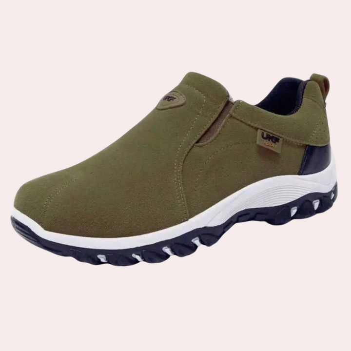 Męskie buty wsuwane ciemnoniebieskie, odpowiednie na co dzień i na specjalne okazje.