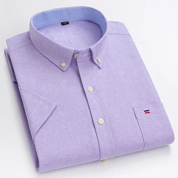 Elegancka koszula męska z krótkim rękawem w kratę, nowoczesny styl, 100% bawełna dla komfortu i wyrafinowania.