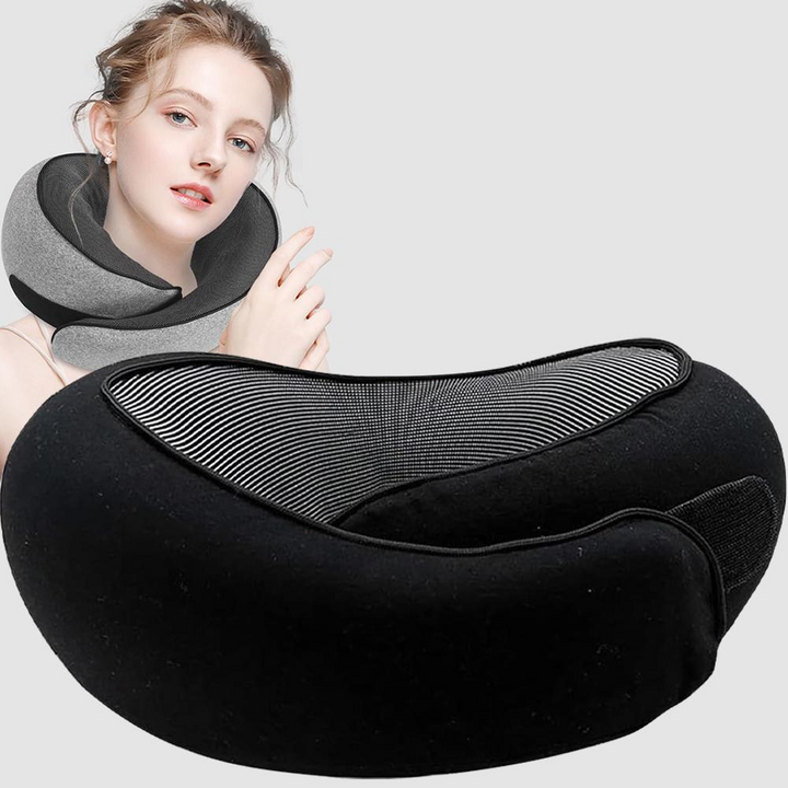 Ergonomiczna poduszka podróżna z szarej pianki memory, lekka i kompaktowa, idealna do podparcia szyi w podróży.