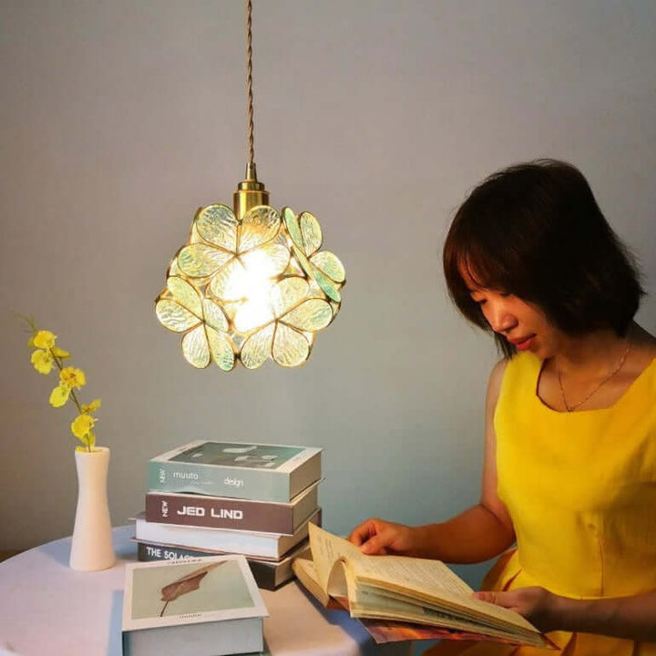 Szklana Lampa Wisząca Płatek Kwiatu - Styl Nordycki