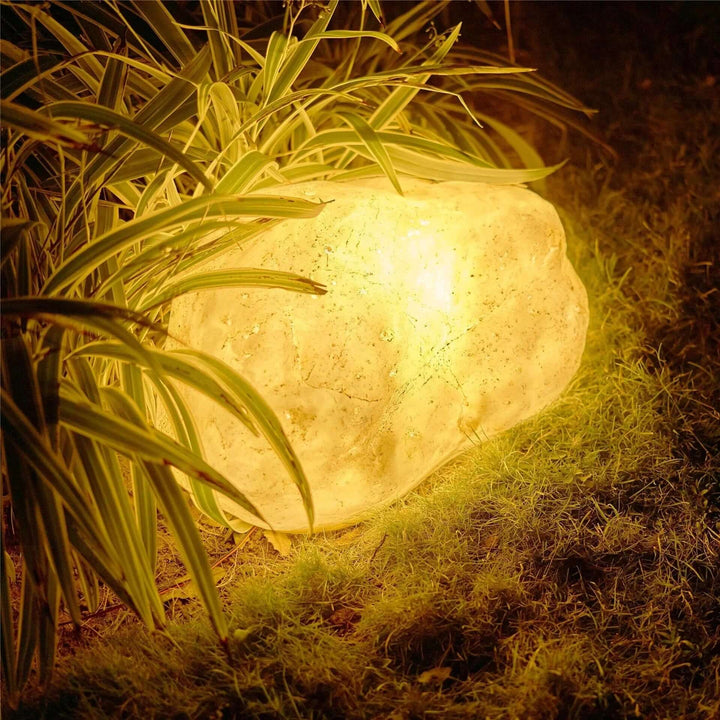 Zewnętrzna Lampa Kamienna – Solarne i Kablowe Oświetlenie IP65