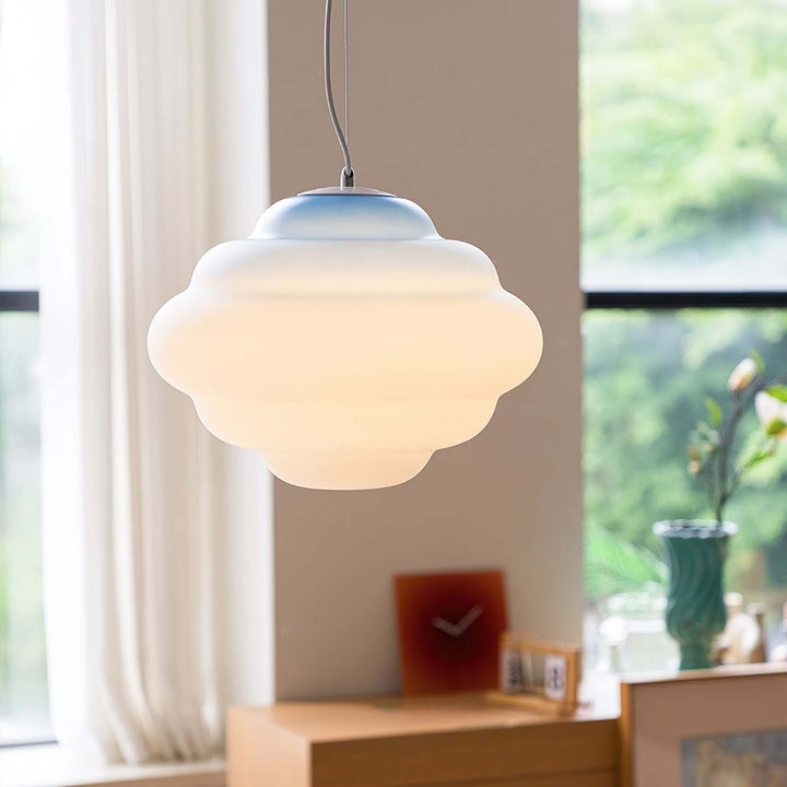 Lampa wisząca w kształcie chmury z efektem gradientu