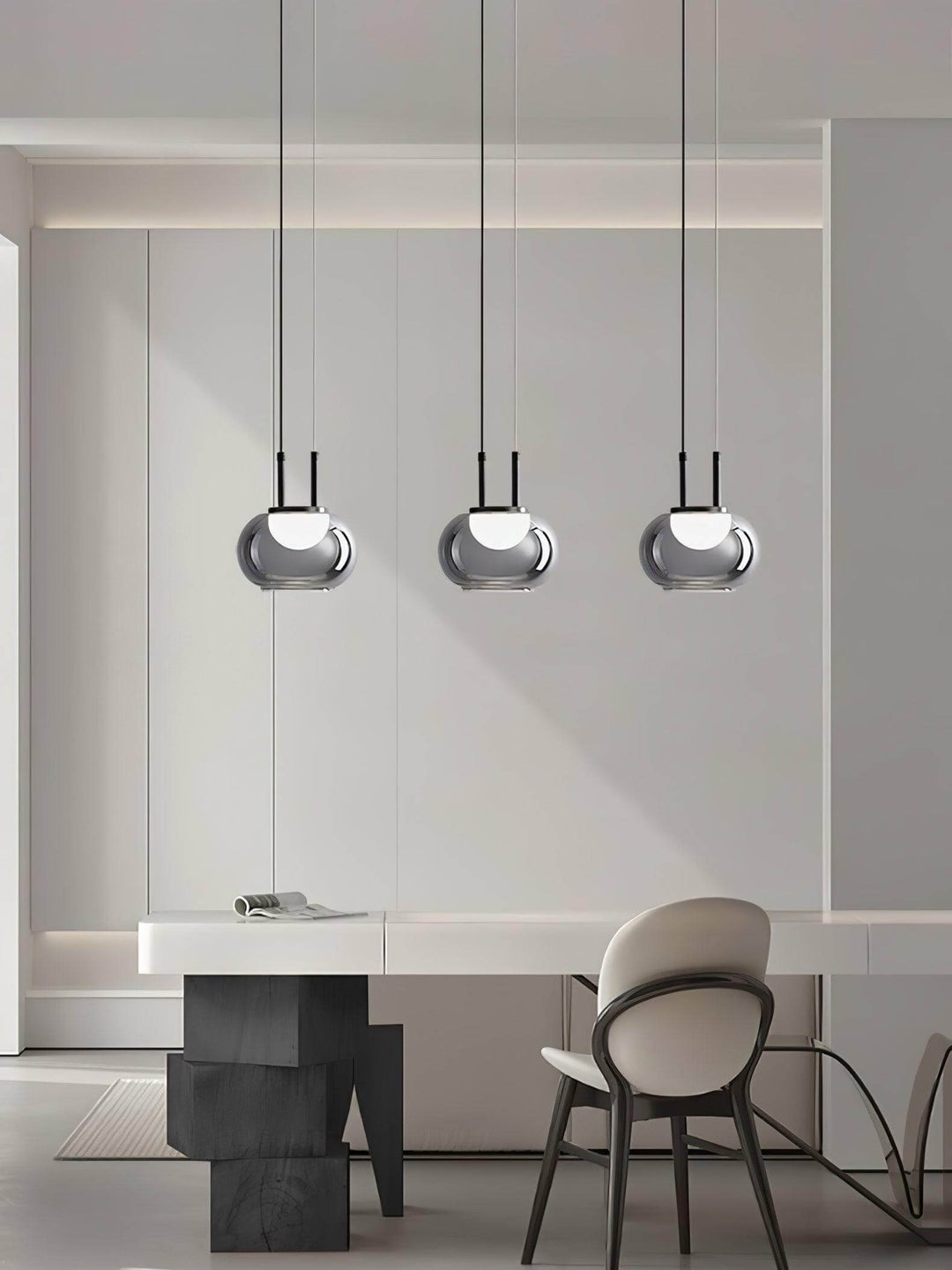 Lampa wisząca Halo - prezentacja przydymionego szarego