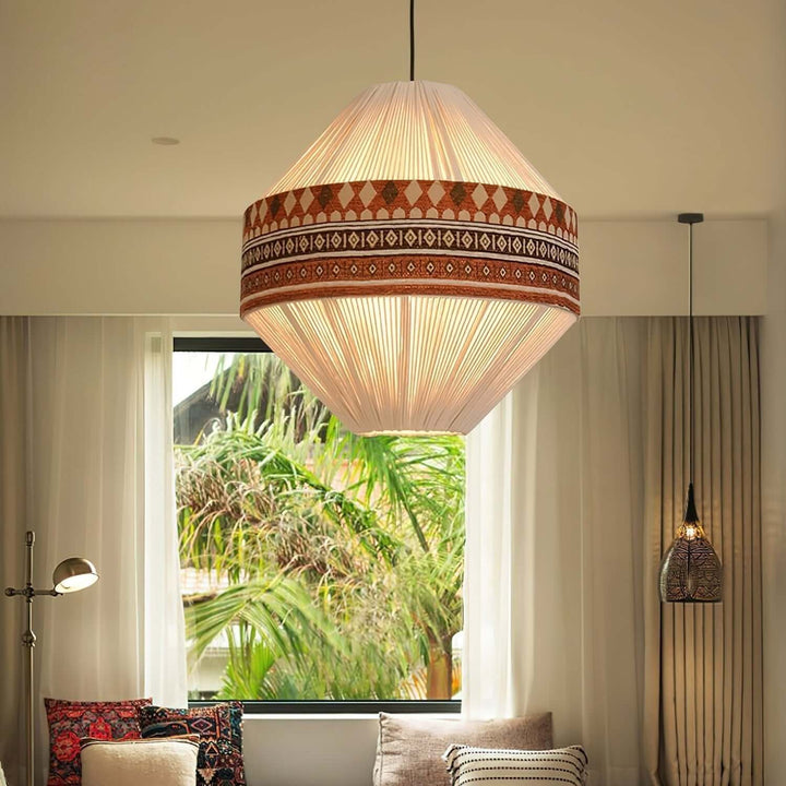 Lampa wisząca boho z frędzlami w kolorze niebieskim