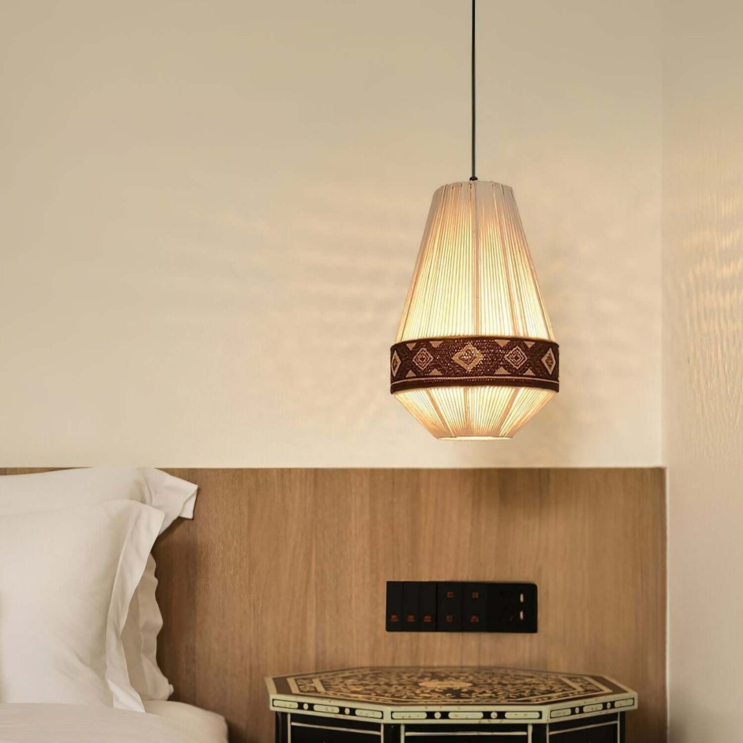 Lampa boho z plecionego sznurka