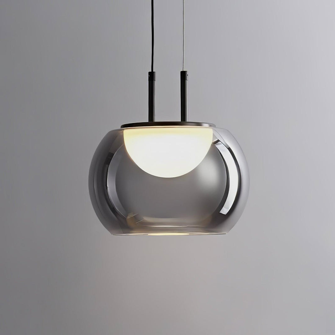 Lampa wisząca Halo - ciepłe światło tworzące atmosferę