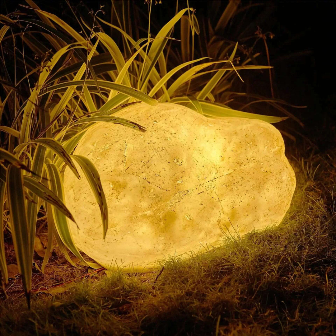 Zewnętrzna Lampa Kamienna – Solarne i Kablowe Oświetlenie IP65