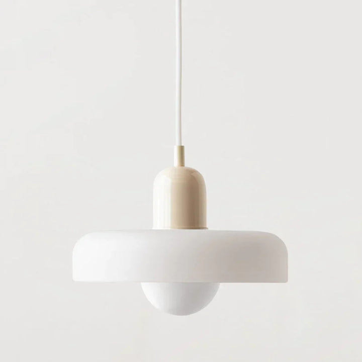Designerska lampa sufitowa z marmuru, skandynawski akcent. Oświetlenie domowe.