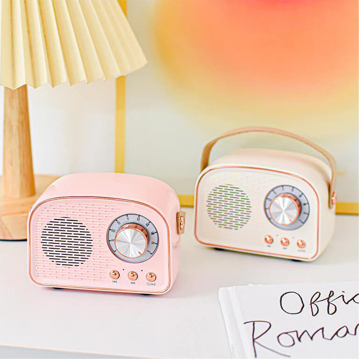 Vintage'owy głośnik Bluetooth o designie retro, wbudowane radio FM, kompaktowy, elegancki, czysty dźwięk, różnorodne opcje kolorystyczne.