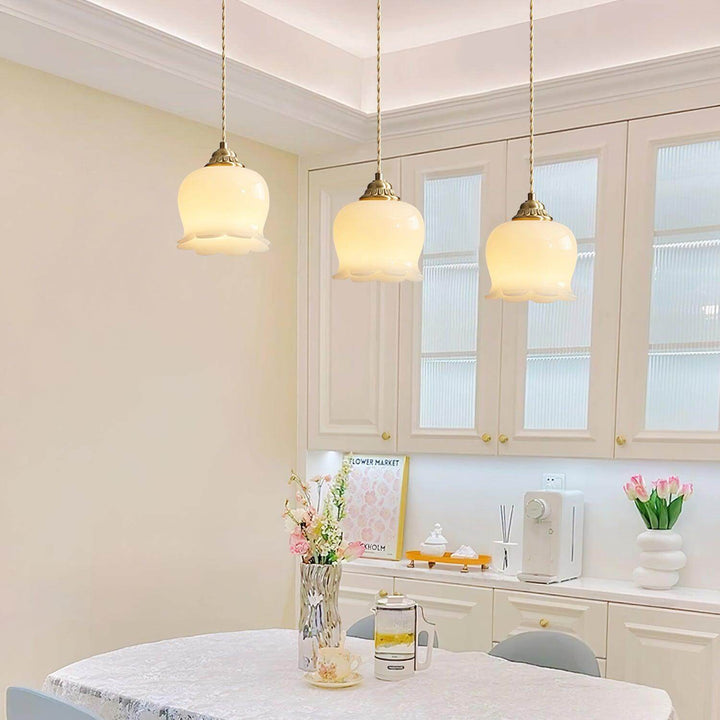 Wisząca lampa Konwalia – szczegóły instalacji
