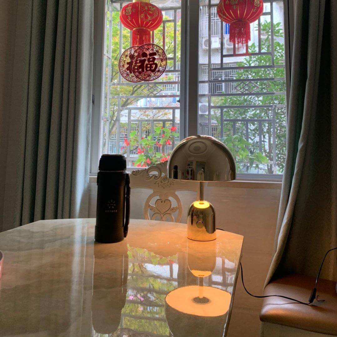 Lampa Stołowa Dzwon