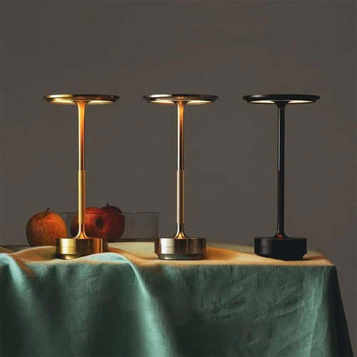 Nowoczesna lampa stołowa LED Stellarglo™ - na biurku