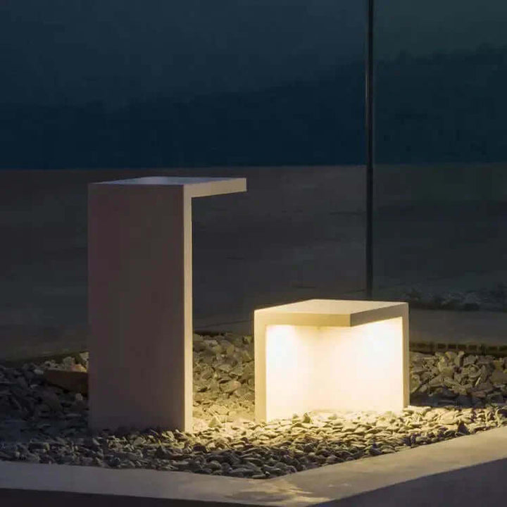 Zewnętrzna Lampa Solarna o Minimalistycznym Designie