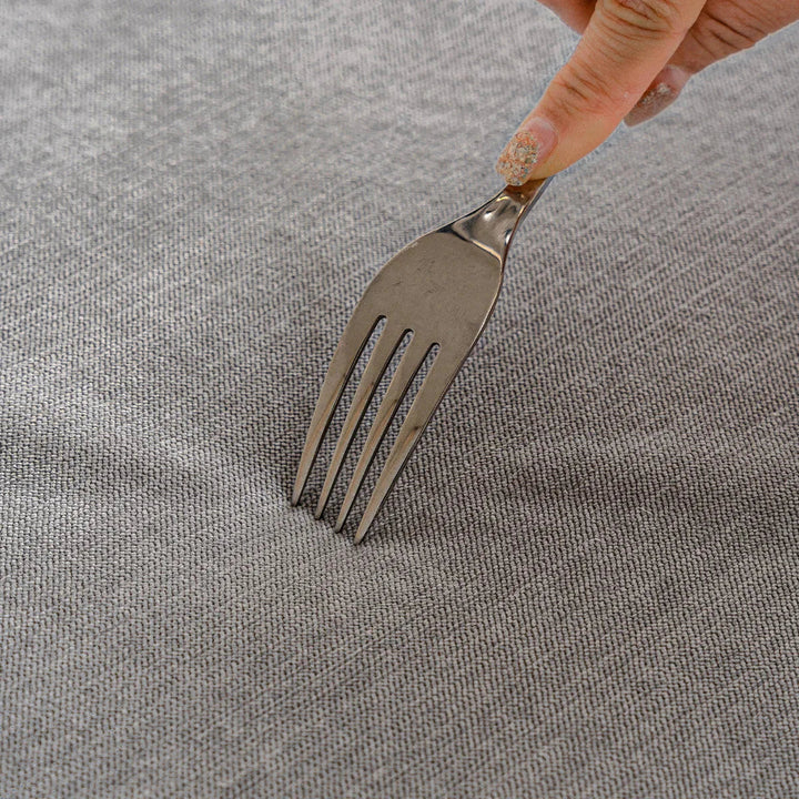 Nowoczesny pokrowiec na kanapę odporny na zadrapania, elegancki design, ekologiczny, chroni powierzchnię, idealny dla zwierząt domowych.