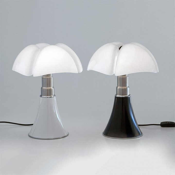 Stołowa Lampa Kwietna retro bezprzewodowa LED, kwiatowy design ze stali, miękkie i ciepłe światło, elegancki wystrój wnętrz