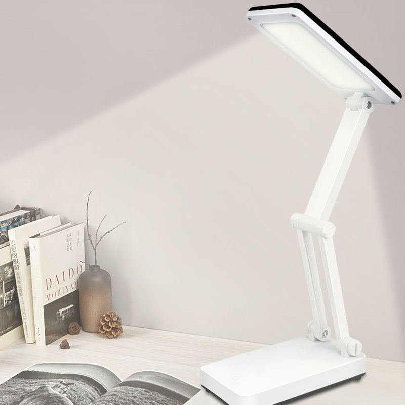 Składana lampa LED solarna, kompaktowa konstrukcja, w kolorach białym, różowym, zielonym do wnętrz i na zewnątrz.