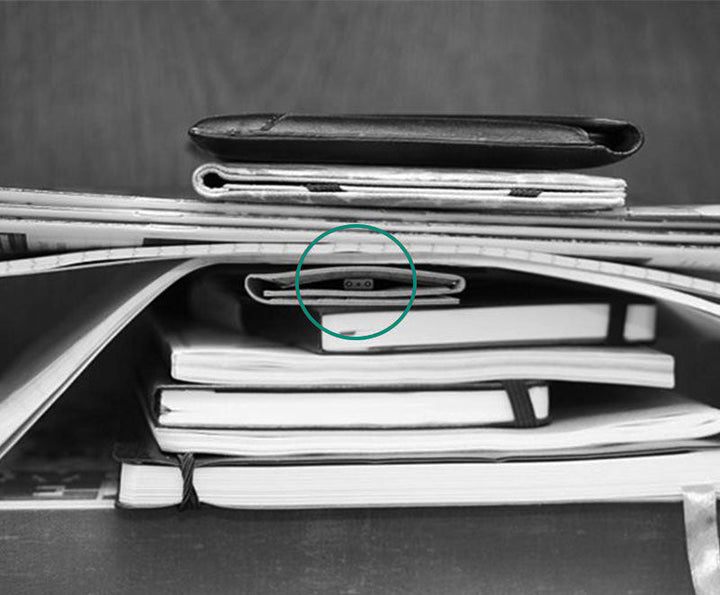 Kompaktowa mini kamera HD z bezprzewodowym połączeniem, noktowizorem i wykrywaniem ruchu. Idealna do dyskretnego monitoringu.