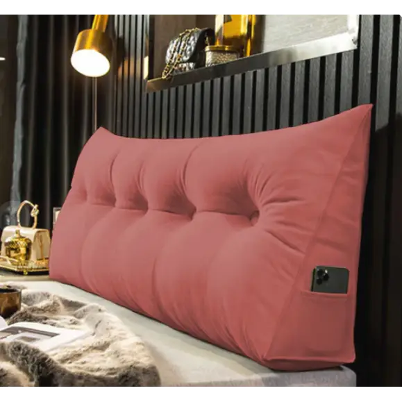 "Oreiller compensé orthopédique blanc en coton doux, soutien cervical optimal pour un confort et sommeil luxueux."