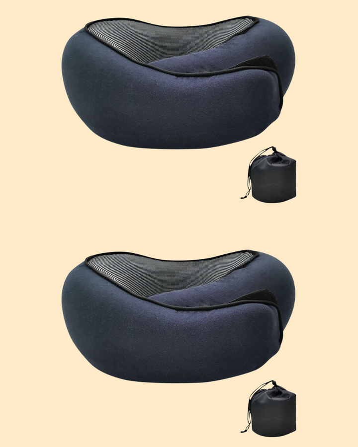 Ergonomiczna podróżna poduszka z pianki memory, w kształcie kości, z miękkiego niebieskiego materiału, idealna do podparcia szyi i głowy.