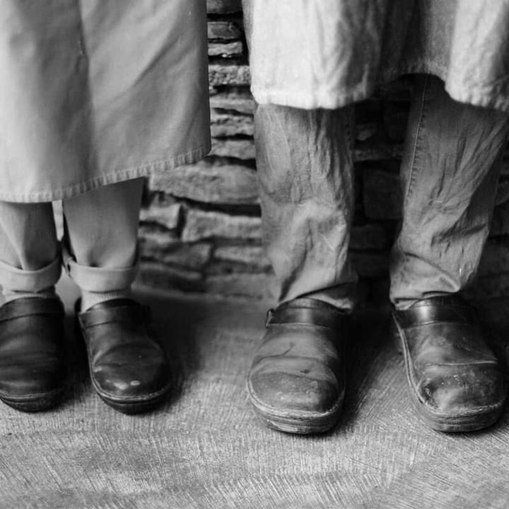 Kapcie męskie skórzane z miękkimi podeszwami i wsparciem dla stóp