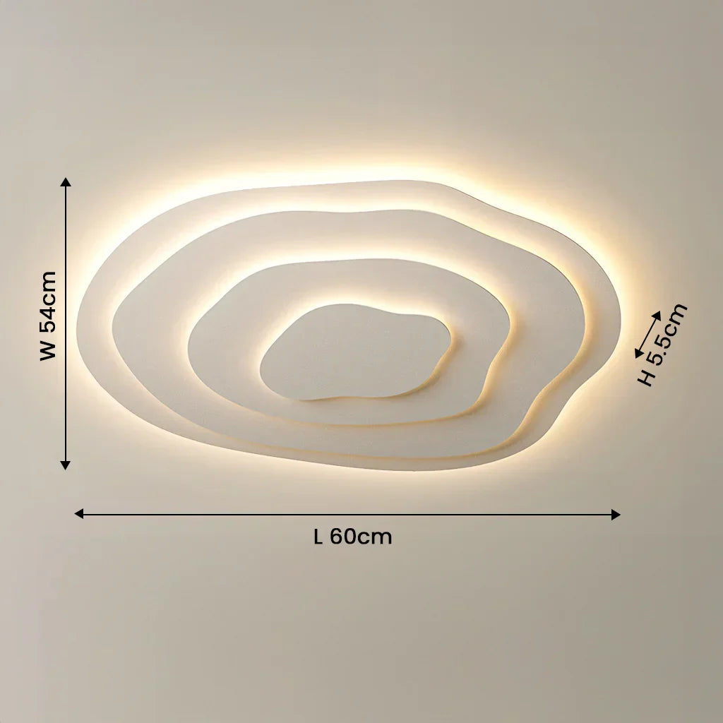 Nowoczesna lampa sufitowa LED o asymetrycznym designie, kremowym wykończeniu, artystycznych krzywiznach, modulowanym świetle oraz wykonana z metalu i akrylu.