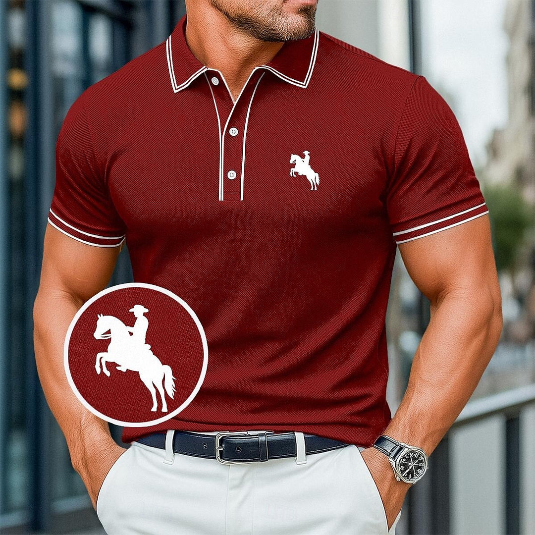 Miękka bawełniana koszulka polo dla mężczyzn, klasyczny design, jasnoniebieski kolor, komfort i elegancja na każdą okazję.