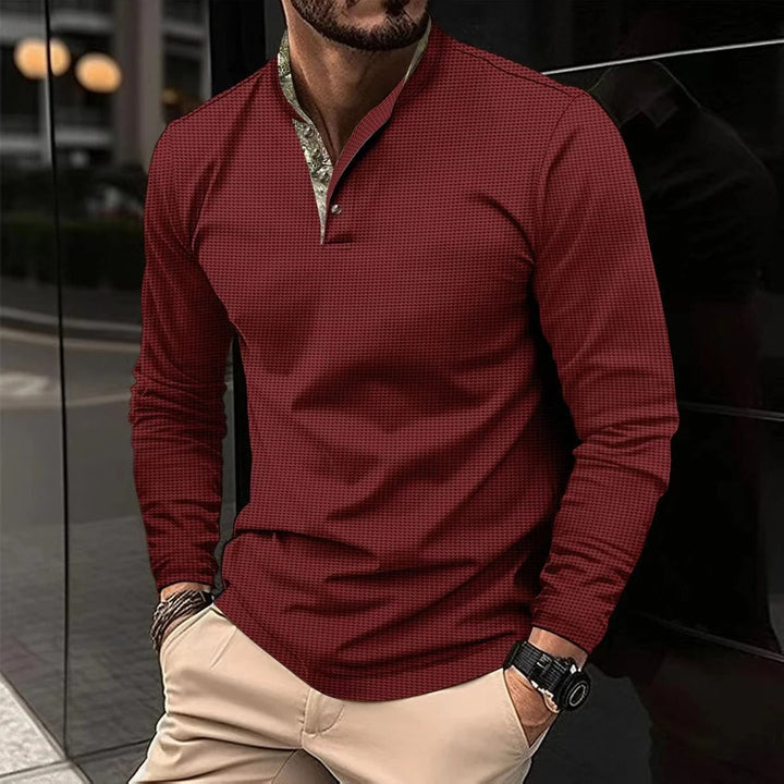 Męskie polo z długim rękawem w kolorze wojskowej zieleni, eleganckie i wygodne, z kolorowym kołnierzykiem, idealne na każdą okazję.
