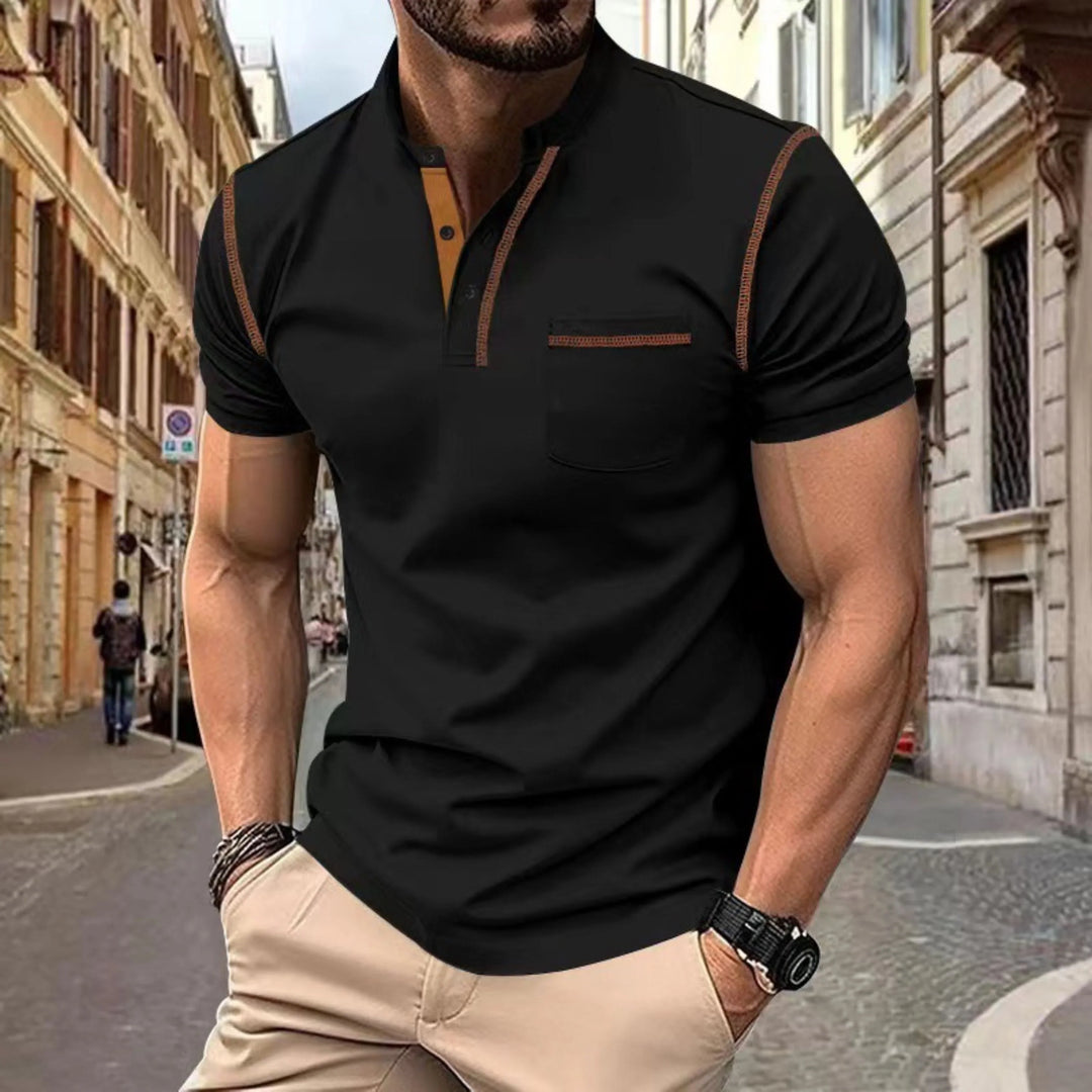 Nowoczesna męska koszulka polo w jaskrawym kolorze. Elastyczny materiał i klasyczny krój. Doskonała do sportowego lub casualowego stylu.