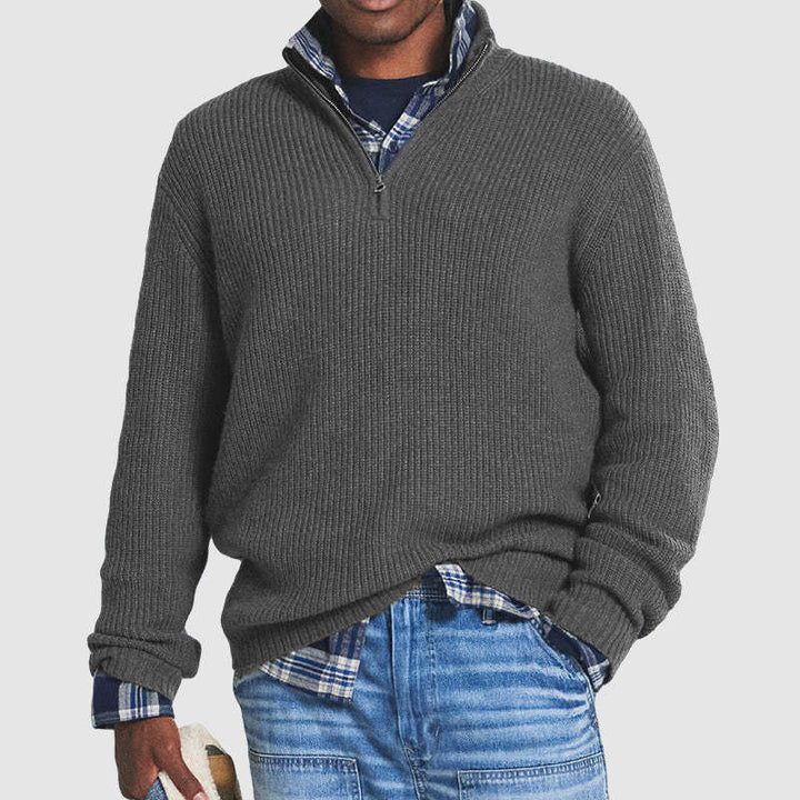 Męski sweter bawełniany zapinany na zamek, ciemnoniebieski, wygodny i elegancki, idealny na zimę i do wszechstronnych stylizacji.