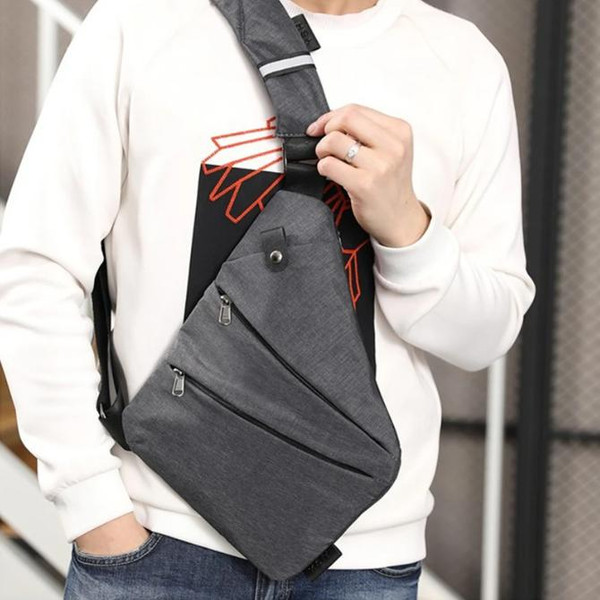 Antykradzieżowa torba na ramię dla mężczyzn, ergonomiczny design, wodoodporny materiał, liczne przegródki, stylowy kolor.