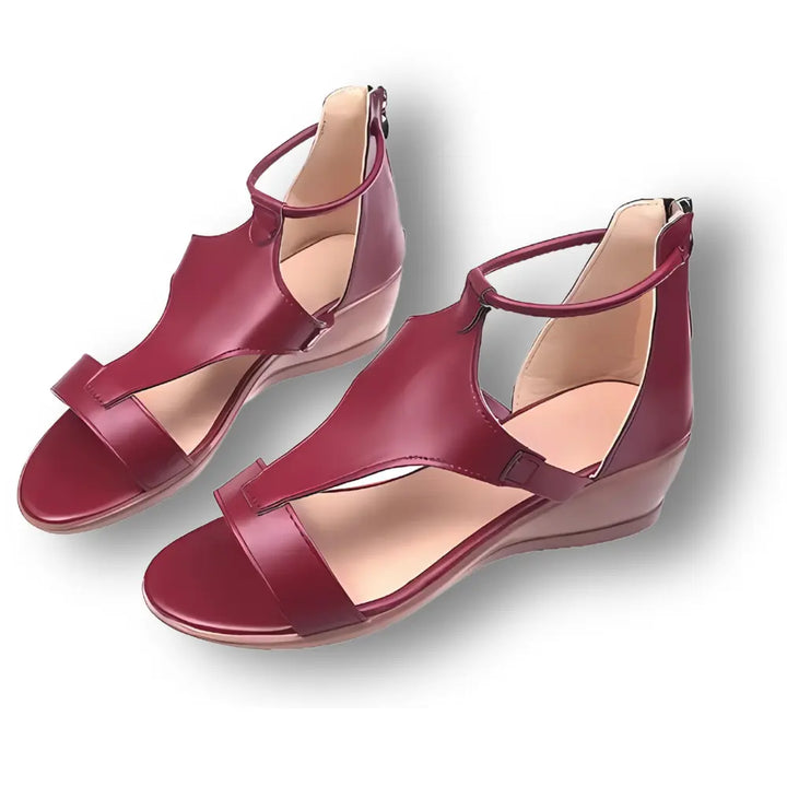 Damskie ortopedyczne sandały na koturnie, obcas 5 cm, kolor brązowy, elegancki i wygodny design do codziennego użytku