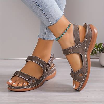 Ortopedyczne szare sandały na rzepy dla kobiet, ergonomiczny design dla komfortu i optymalnego wsparcia.