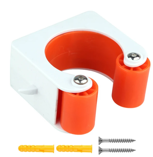 Solidny plastikowy uchwyt ścienny na rower, niebieski, optymalizujący przestrzeń i ułatwiający praktyczne pionowe przechowywanie.