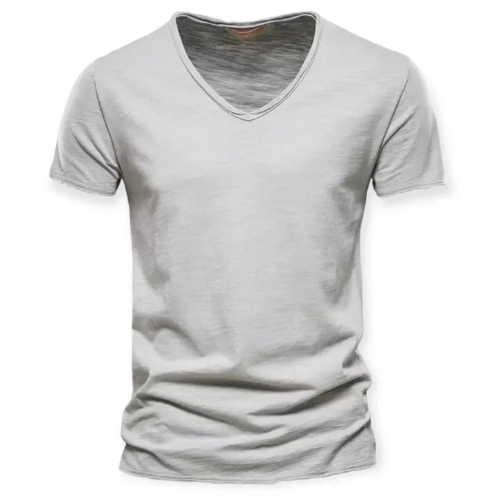 "T-shirt décontracté col en V homme, tissu doux, manches courtes, idéal pour un style élégant et confortable au quotidien."