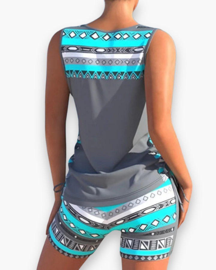 Eleganckie damskie dwuczęściowe tankini, podkreślające figurę, widok z przodu, idealne na plażę lub basen
