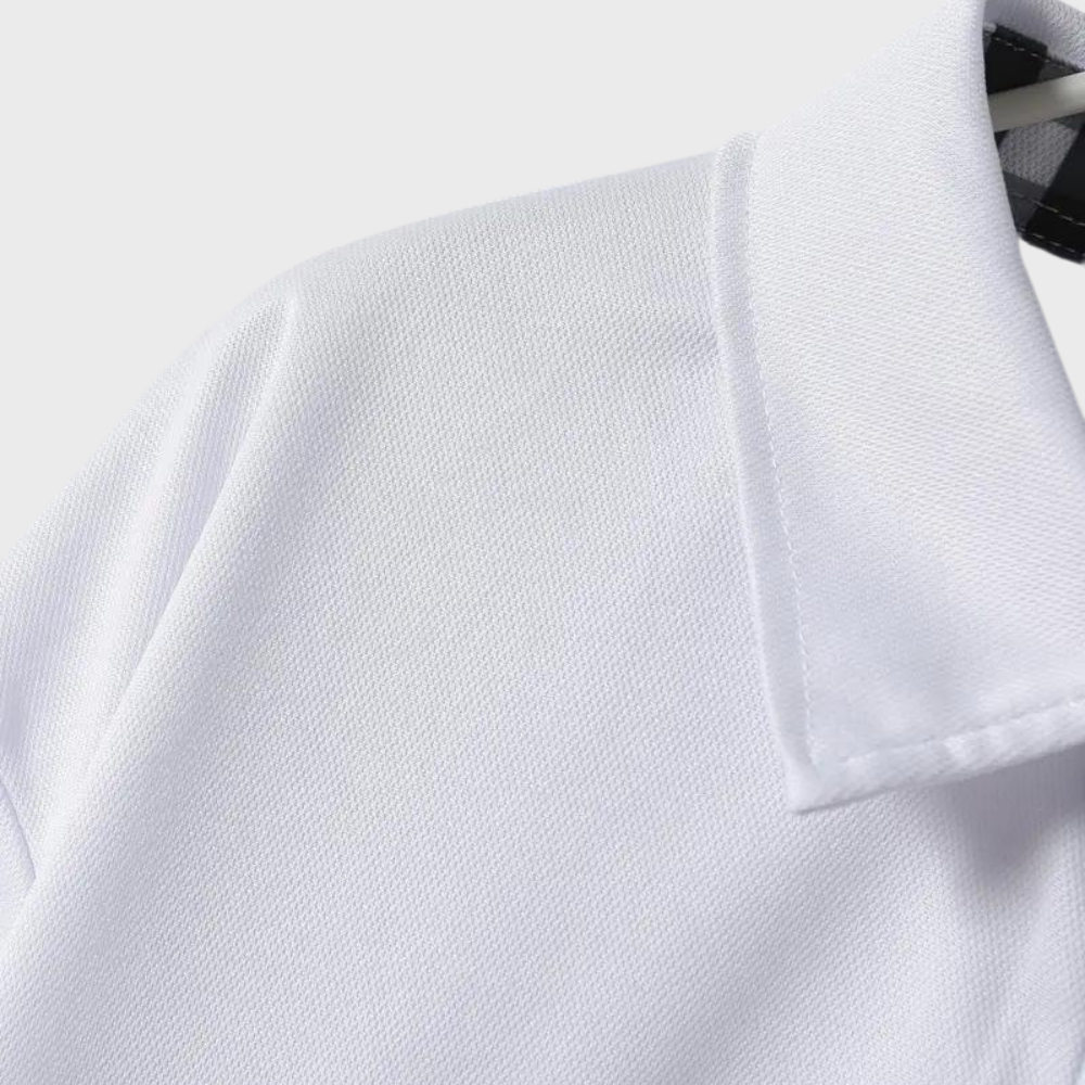 Tee-shirt homme à manches longues noir, coupe élégante, tissu doux et respirant, parfait pour style chic et confort.