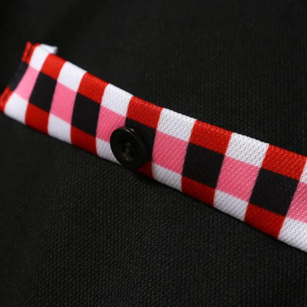 Męska koszulka z długim rękawem w kolorze czarnym, elegancki fason, miękki i oddychający materiał, idealna do eleganckich i wygodnych stylizacji.