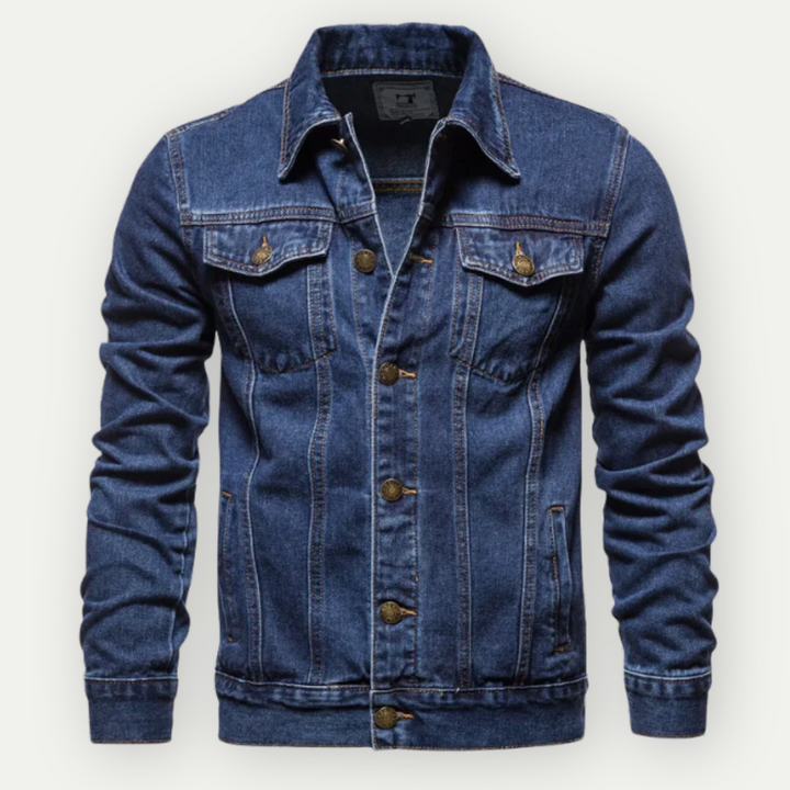 Jeansowa kurtka w jasnym odcieniu denimu, z eleganckim krojem i praktycznymi kieszeniami, tworząca miejski styl.