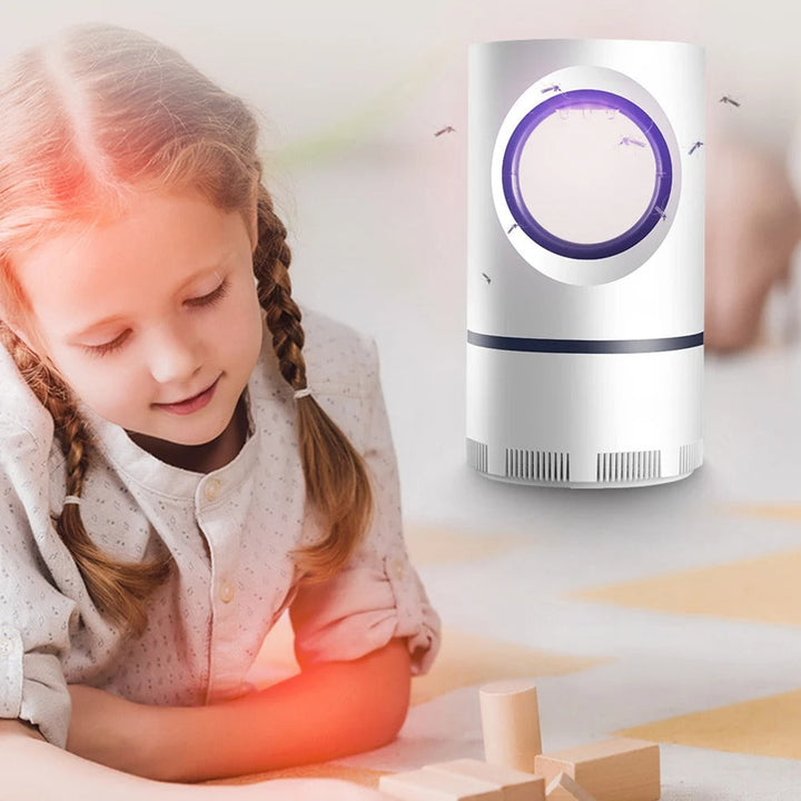 Pułapka na komary do użytku zewnętrznego z siatką elektryczną, skuteczna i bezpieczna, idealna do ogrodu i na patio.